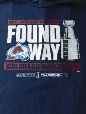 T Shirt NHL Colorado Avalanche 2022 Stanley Cup Champions Adult Size 2XL XXL